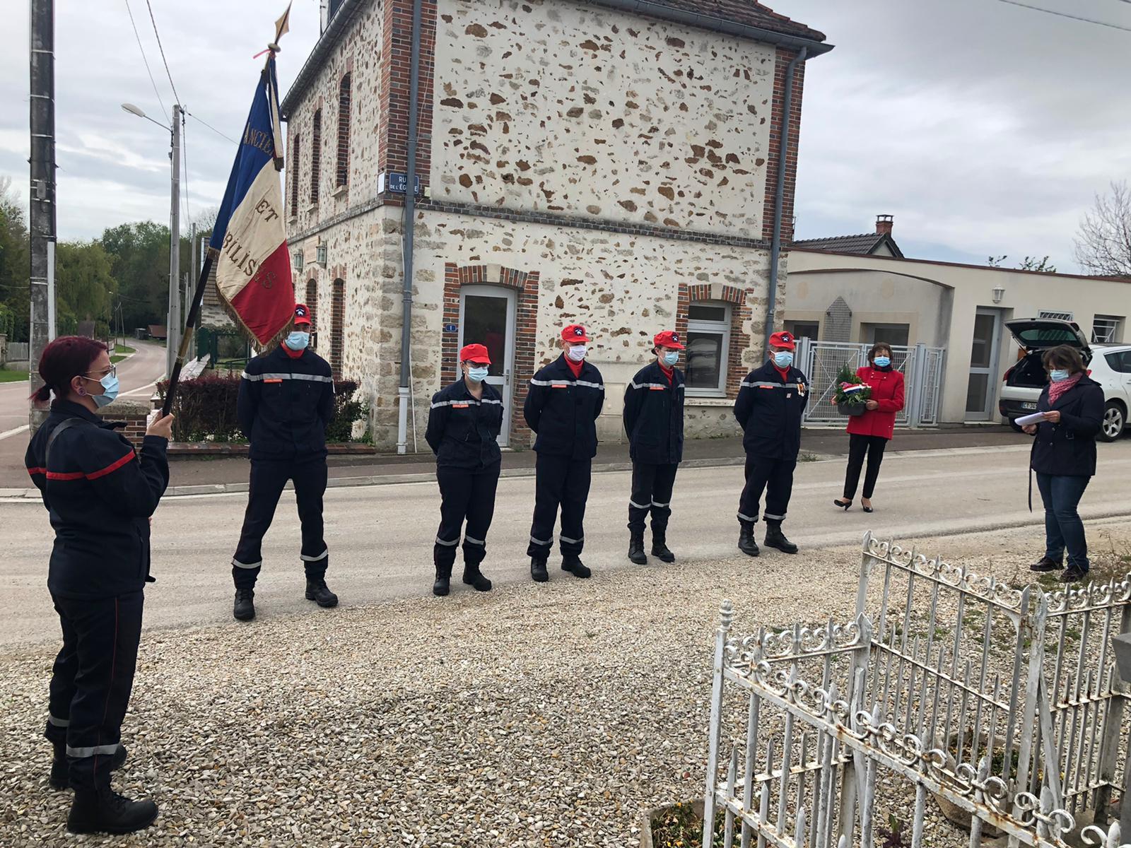 8 mai