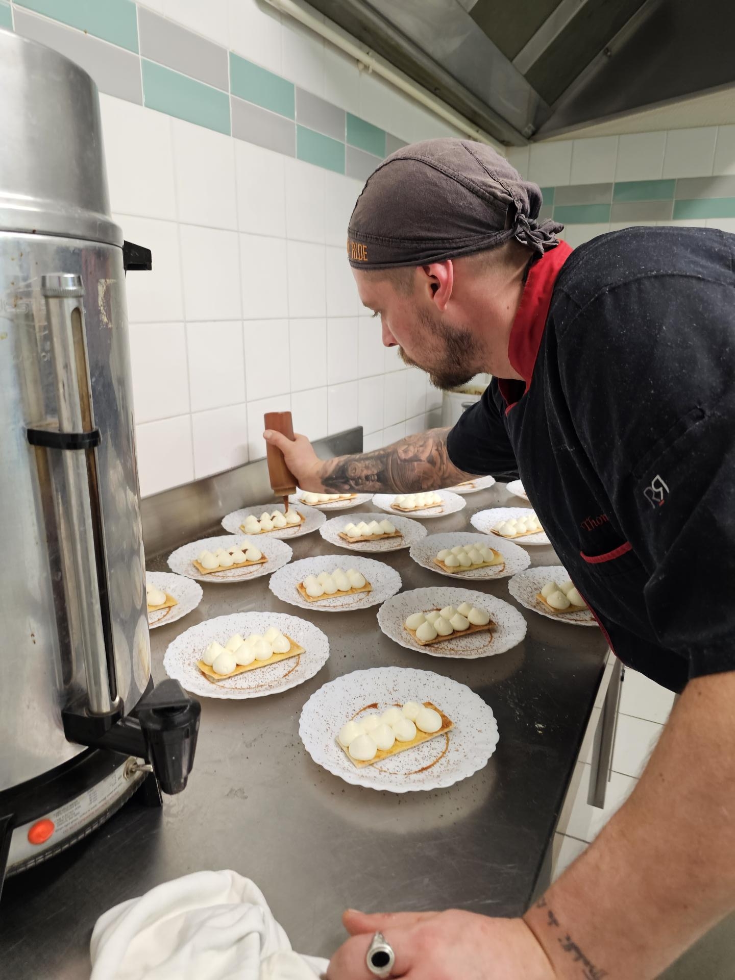 Thony repas des anciens